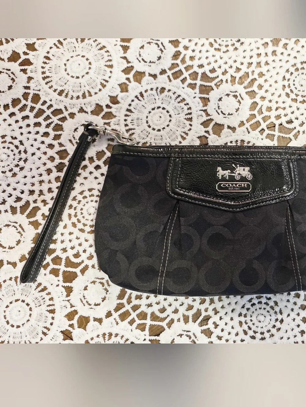 Coach Signature Large Wristlet/Clutch